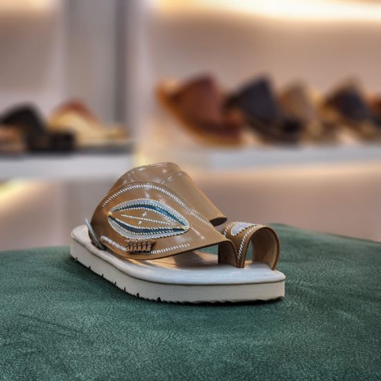 صورة زبيري وطني مطرز مديل و36